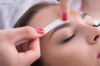 facial waxing e1716178209515